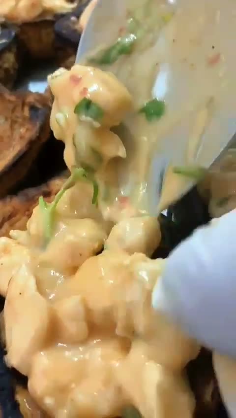 Tavuklu Yemek